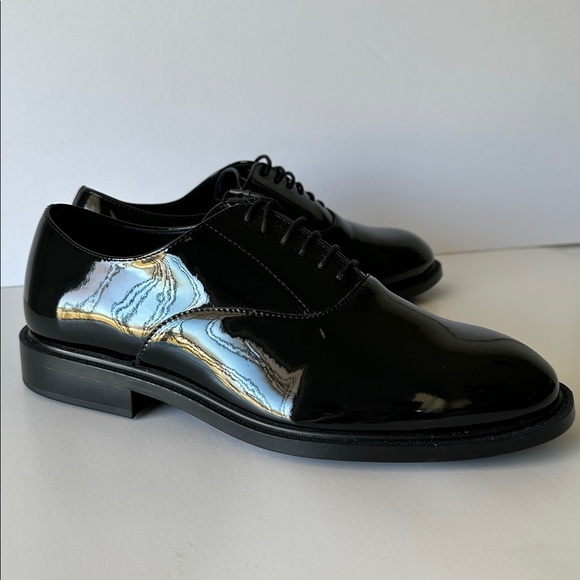 Zara Men's Glossy Black Dress Shoes - Picture 5 of 16